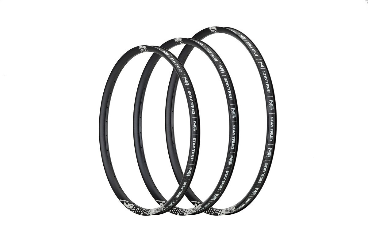 Zestaw kół NS Bikes Enigma Roll & Rotary Cassette Boost 148x12mm / 15x110mm 29"